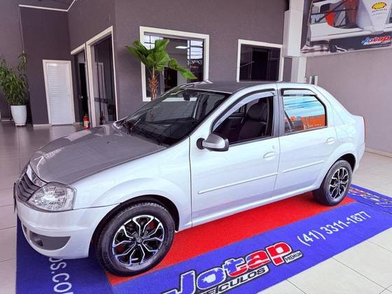 RENAULT LOGAN 1.6 EXPRESSION 8V FLEX 4P MANUAL